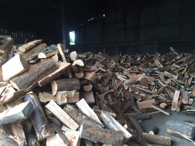 1.5 Cubic Metre Premium Oak & Ash Logs £200.00 - Image 2